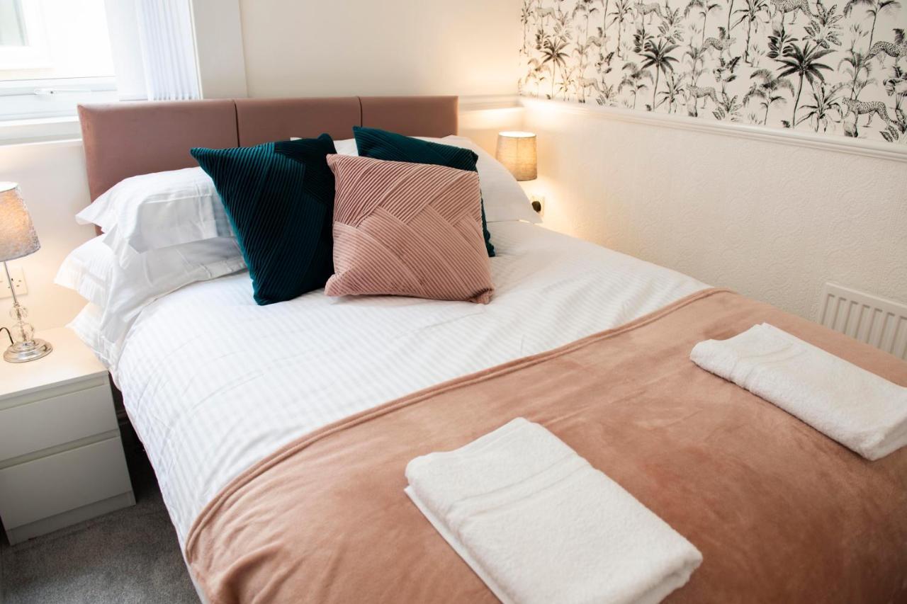 Charles Alexander Short Stay - Highcliffe Apartments Cleveleys Eksteriør bilde