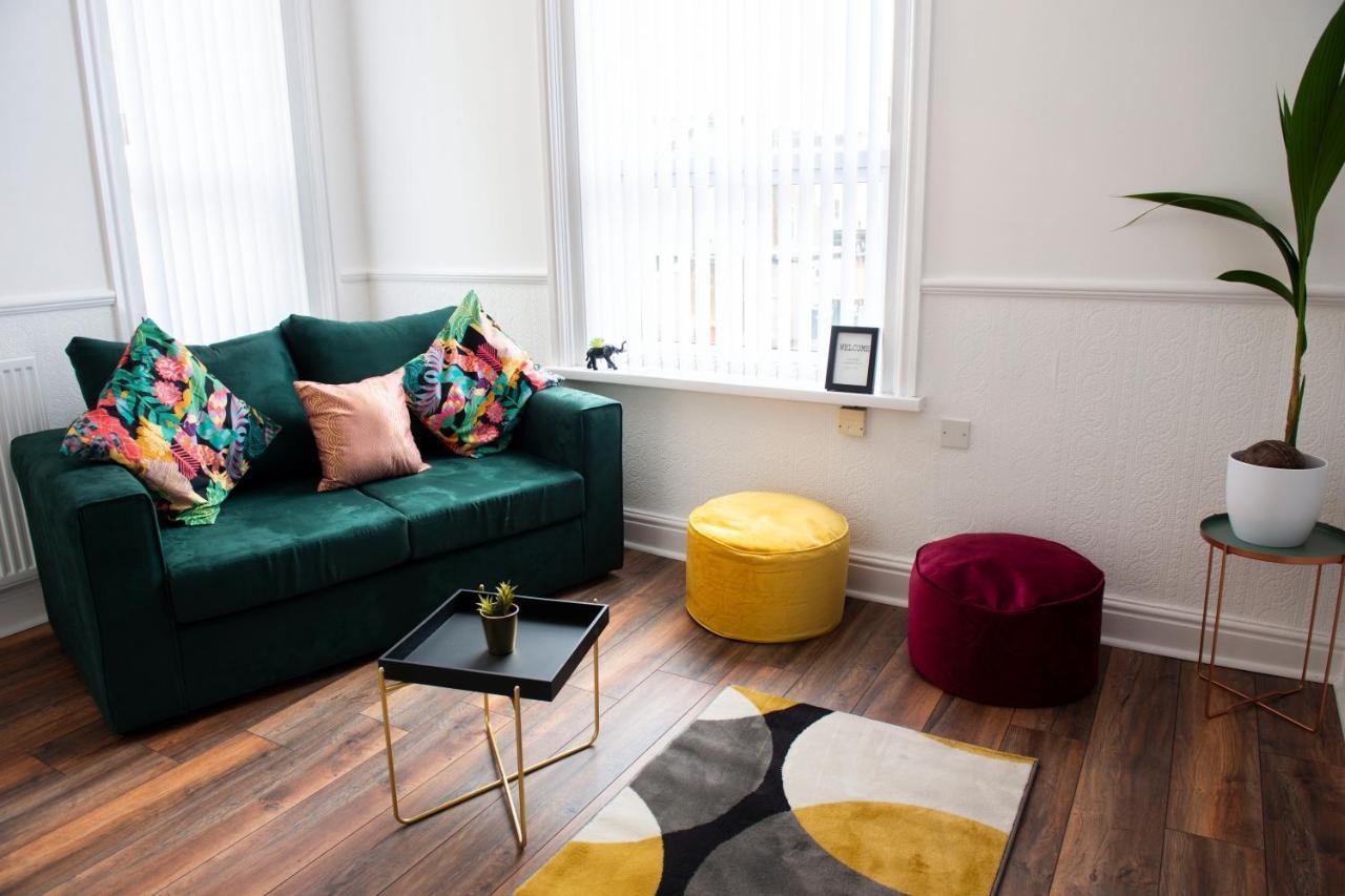 Charles Alexander Short Stay - Highcliffe Apartments Cleveleys Eksteriør bilde