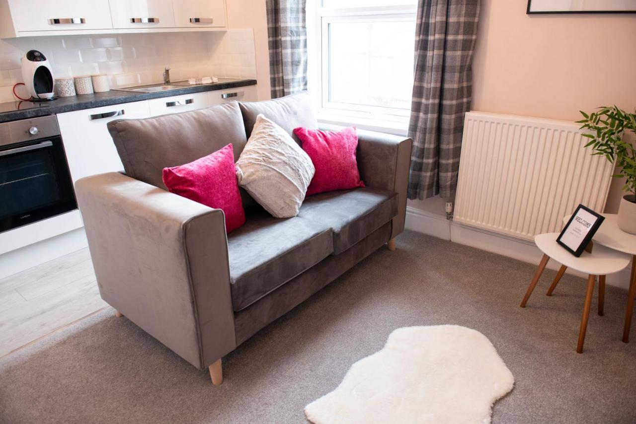 Charles Alexander Short Stay - Highcliffe Apartments Cleveleys Eksteriør bilde