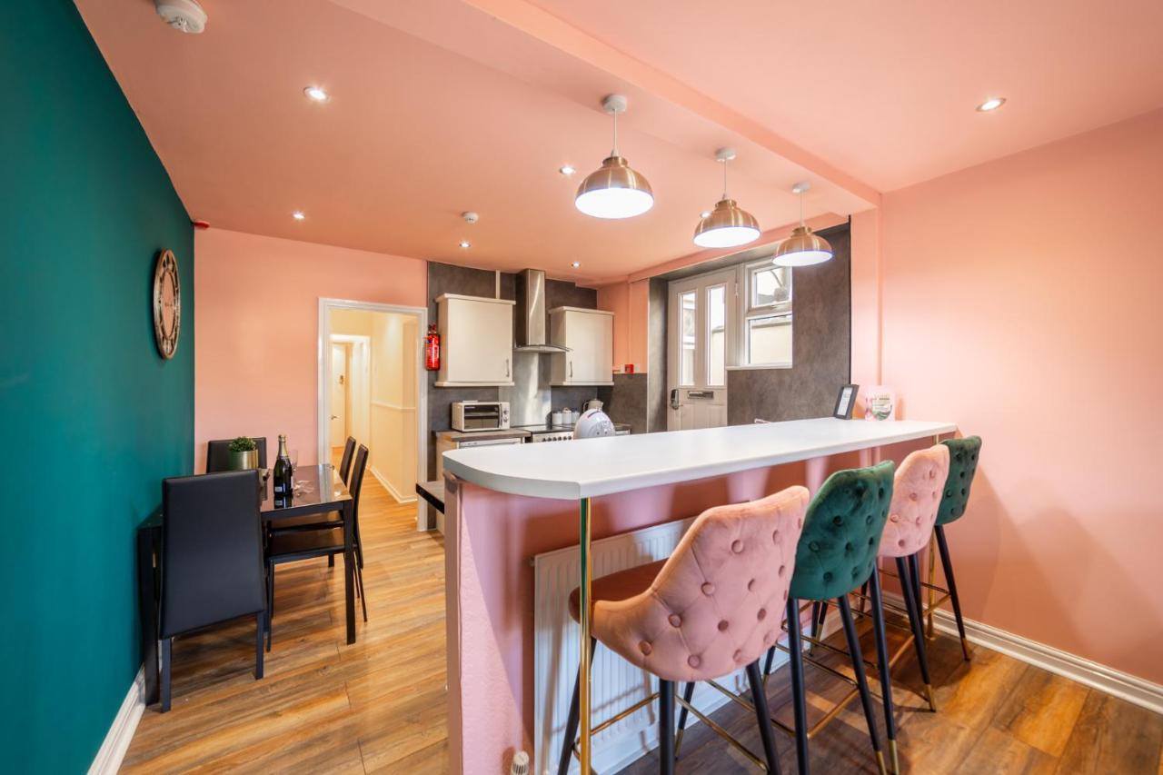 Charles Alexander Short Stay - Highcliffe Apartments Cleveleys Eksteriør bilde