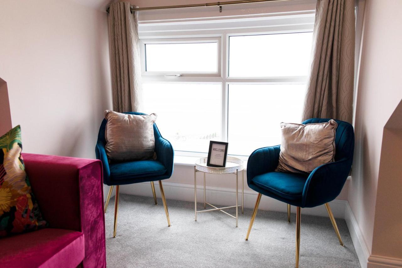 Charles Alexander Short Stay - Highcliffe Apartments Cleveleys Eksteriør bilde