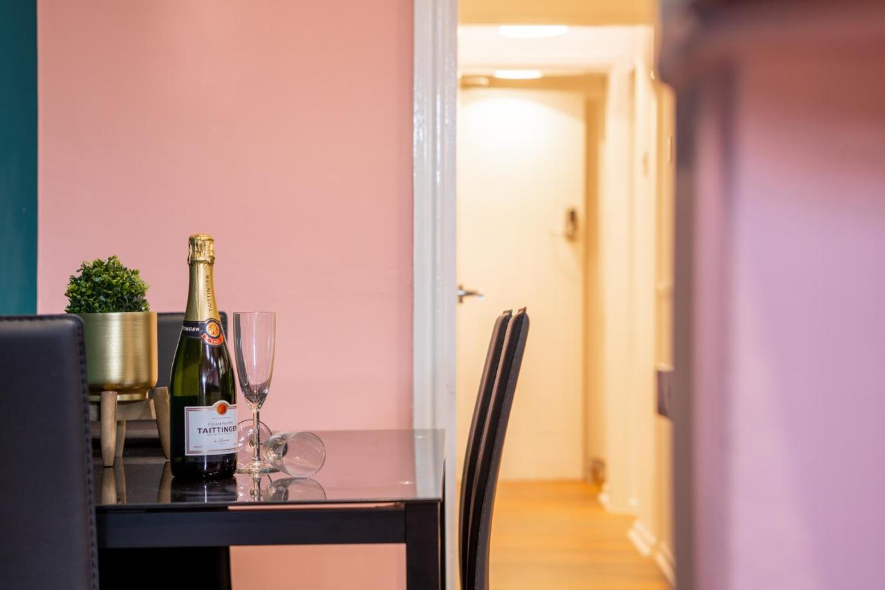 Charles Alexander Short Stay - Highcliffe Apartments Cleveleys Eksteriør bilde